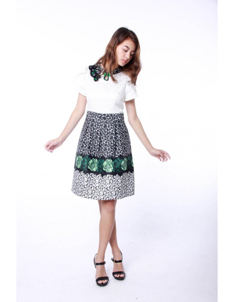 GREEN PRINT EMBOSSED CHEONGSAM
