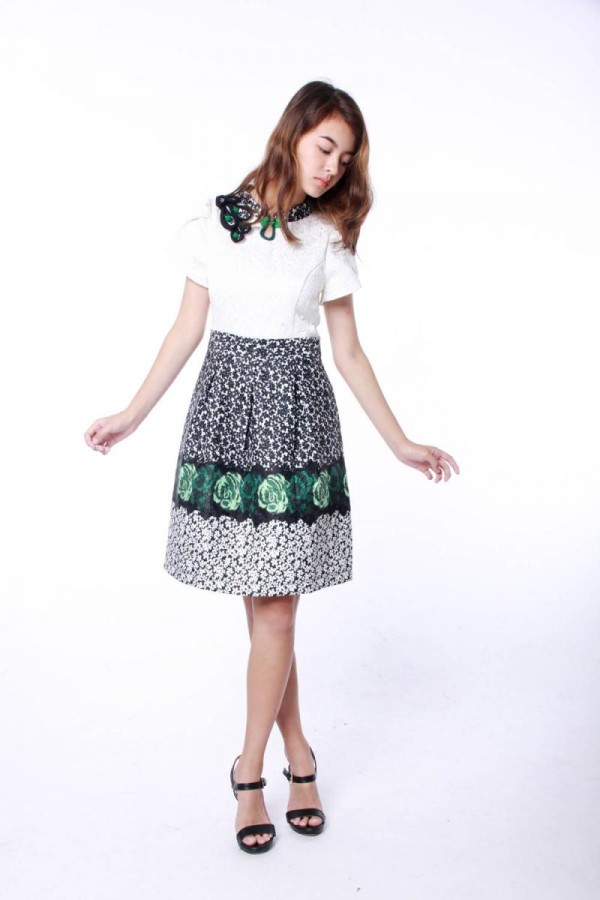GREEN PRINT EMBOSSED CHEONGSAM